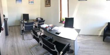 Агенция за продажба на недвижими имоти в България "Апарт Естейт" - офис в град Банско