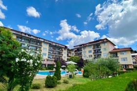 ID 941 Apartment with a sea view in the complex Chateau Aheloy 2 - Apart Estate