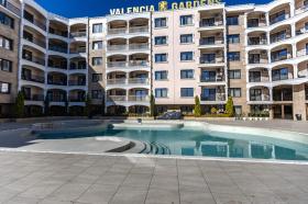 ID 1068 Apartment in luxury complex "Valencia Garden" - Apart Estate