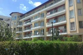 Apartment in Sunny Gardens complex in Sunny Beach - for sale