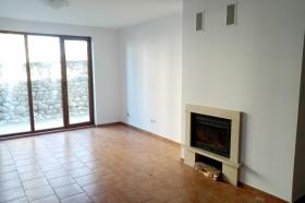 ID 72 One bedroom large apartment with a fire place in Bansko for sale