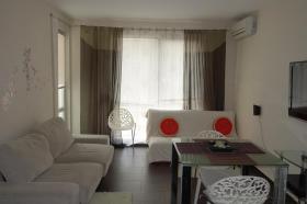 Id 79 Продажба на двустаен апартамент в жилищен комплекс Одисей в Несебър