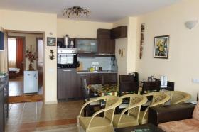 Two bedroom apartment for sale in the Helios Beach complex, Pomorie Id 126