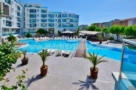 Id 86 Property for sale in Nessebar - the living complex Odyssey - Apart Estate
