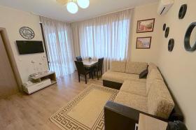ID 690 One-bedroom apartment in the Tarsis SPA complex, Sunny Beach