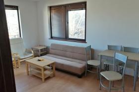 Двустаен апартамент за продажба без такса поддръжка в Банско