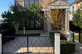 Buy a house in Burgas - complex Victoria Royal Garden Id 375