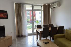 Vega Village complex: Two-bedroom apartment in Sveti Vlas - for sale