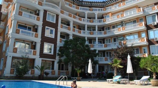 Комплекс Villa Aria снаружи - купить квартиру в Солнечном берегу Id 203