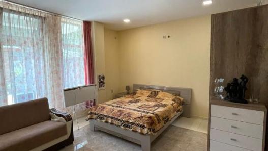 duplex apartment in Lazur quarter, Burgas - bedroom