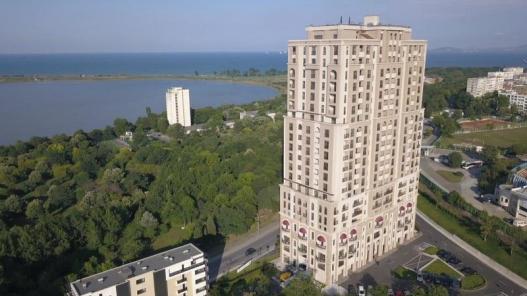 ID 650 One-bedroom apartment in the living complex Cote d`Azur Residence in Burgas