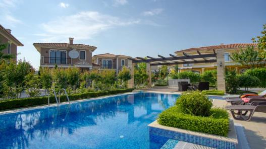 Id 118 Сottages for sale in the luxurious complex Victoria Hill near Pomorie