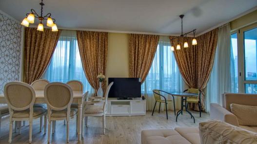 Id 61 Луксозен тристаен апартамент на първа линия на морето в комплекс Villa Roma Несебър
