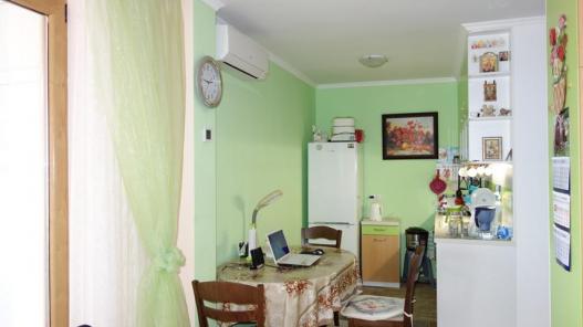 Id 113 Кухня в студии на продажу в Равде