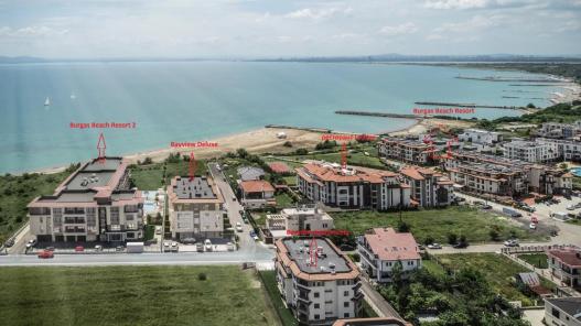Територията на комплекс Burgas Beach Resort 2 - купи апартамент до морето Id 178 