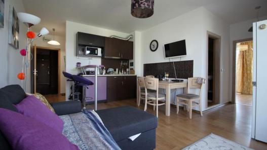 Sunny Beach real estate - one bedroom apartment in aparthotel "Sunny View Central"