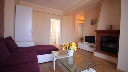 Купить квартиру в Солнечный берег - трехкомнатный апартамент в Венера Палас - Гостиная Id 317 