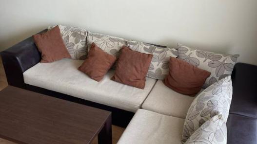 Id 385 Upholstered furniture, sofa