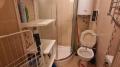 ID 902 Bathroom