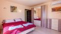 Bedroom in a villa for sale in Victoria Hill Id 243 