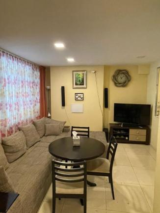 buy 2-bedroom apartment in Lazur, Burgas - Apart Estate