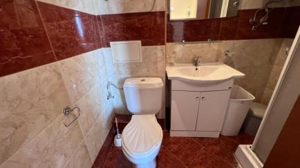 ID 1057 bathroom