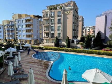 Sales of an apartment with one bedroom – Sunny Beach, 300 m from the sea