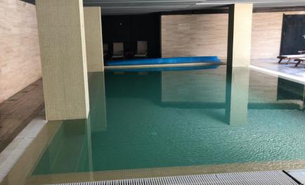 ID 119 indoor pool