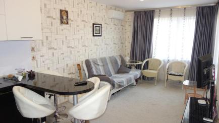 One-bedroom apartment in the city of Nessebar in the great "Deluxe" complex