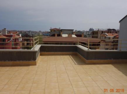 Id 89 Голяма тераса на апартамент за продажба в квартал Черно Море Несебър - "Апарт Естейт"