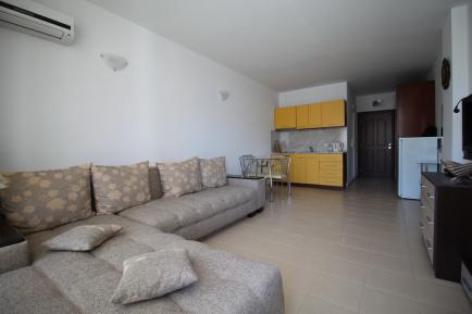 Large studio by the sea in the complex Global Villе, Sunny Beach Id 318