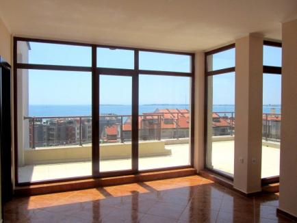 Panoramic windows in the apartment for sale tn the complex Helios in Sveti Vlas Id 193