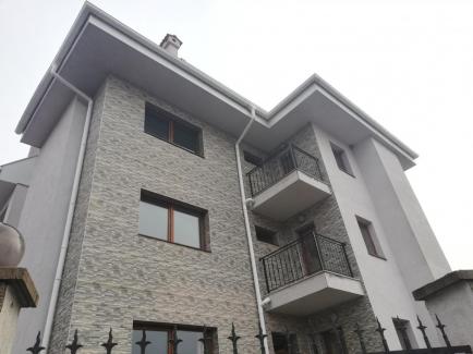 apartments for sale in a residential building in Bansko id102