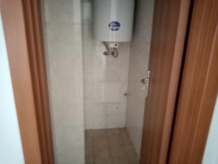 ID 72 WC in apartment