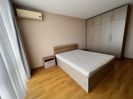 ID 668 Bedroom