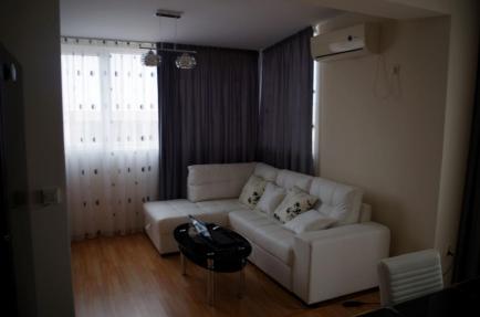 2-bedroom apartment with sea views in Ravda Id 105 