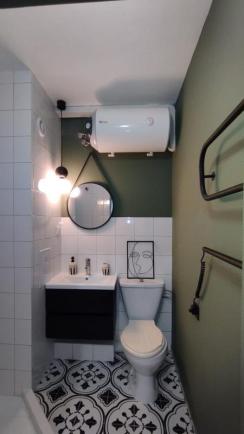 Id 524 Bathroom, shower