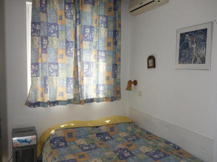 Хотел 2* в курорт Черноморец - пример за спалня Id 154 