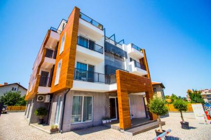 Investment property for sale in Lozenets, Bulgaria - newly built hotel