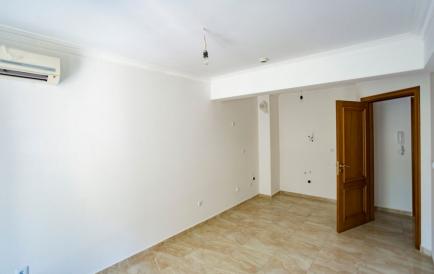 1-bedroom apartment on the first sea line in Porto Paradiso, Sveti Vlas