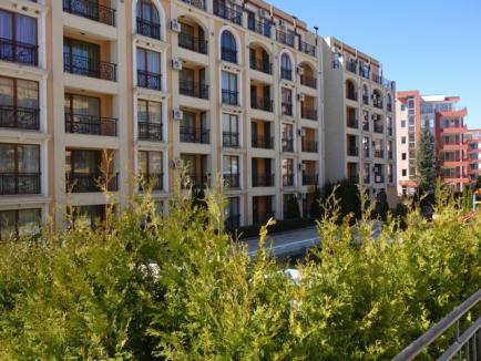 Apartment with 1 bedroom is offered for sale in the living complex Villa Astoria, Elenite