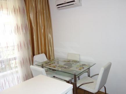 Dining-room in the apartment with 1 bedroom for sale in the living complex Villa Astoria, Elenite