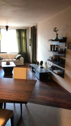 Real estate in Bansko - large apartment on Tsaritsa Yoanna StreetId 267 