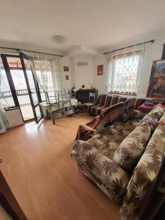 To buy a one-bedroom apartment without maintenance fee in Bansko