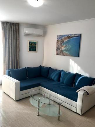 Id 369 buy one bedroom apartment in Saint Vlas at a cheap price
