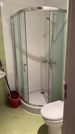 Id 442 Bathroom, shower cabin